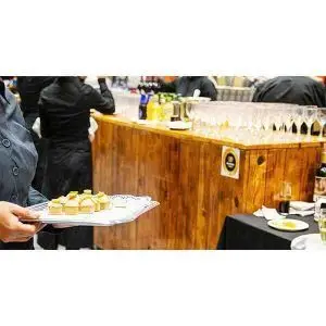 Barra Portátil Madera, Opción: Con / Sin Techo, Med. – alquiler para eventos