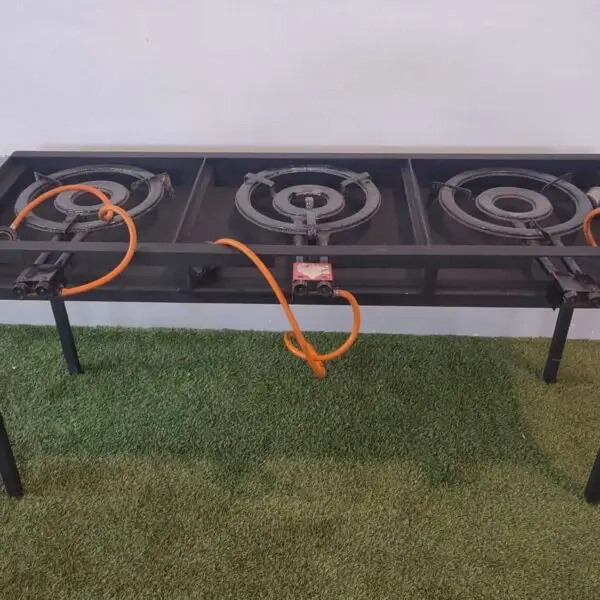 Soporte Paella Con Pies, Tres Fuegos, Med. 90 Al. X 1,80 An. X 57 – alquiler para eventos