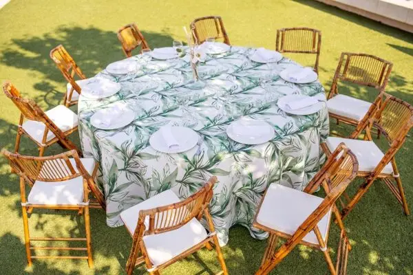 Mantel Redondo Estampado Hojas - Ø3,50M – alquiler para eventos